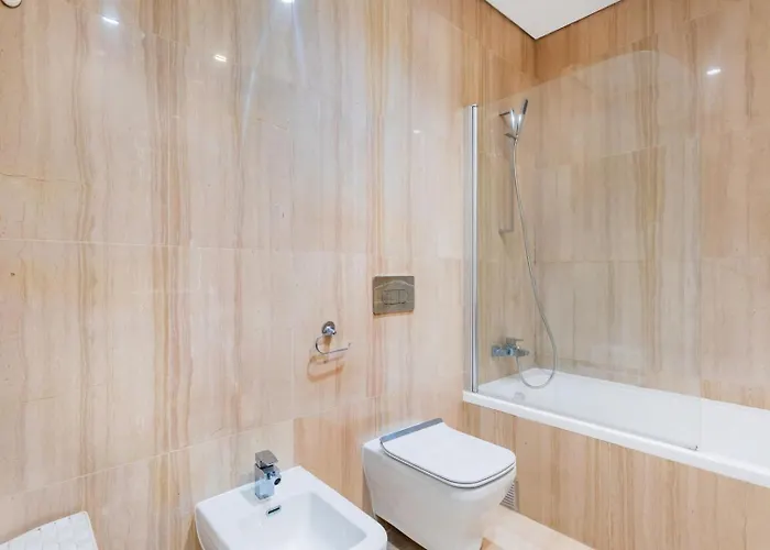 Downtown 75 Prestige In Baixa 아파트 *